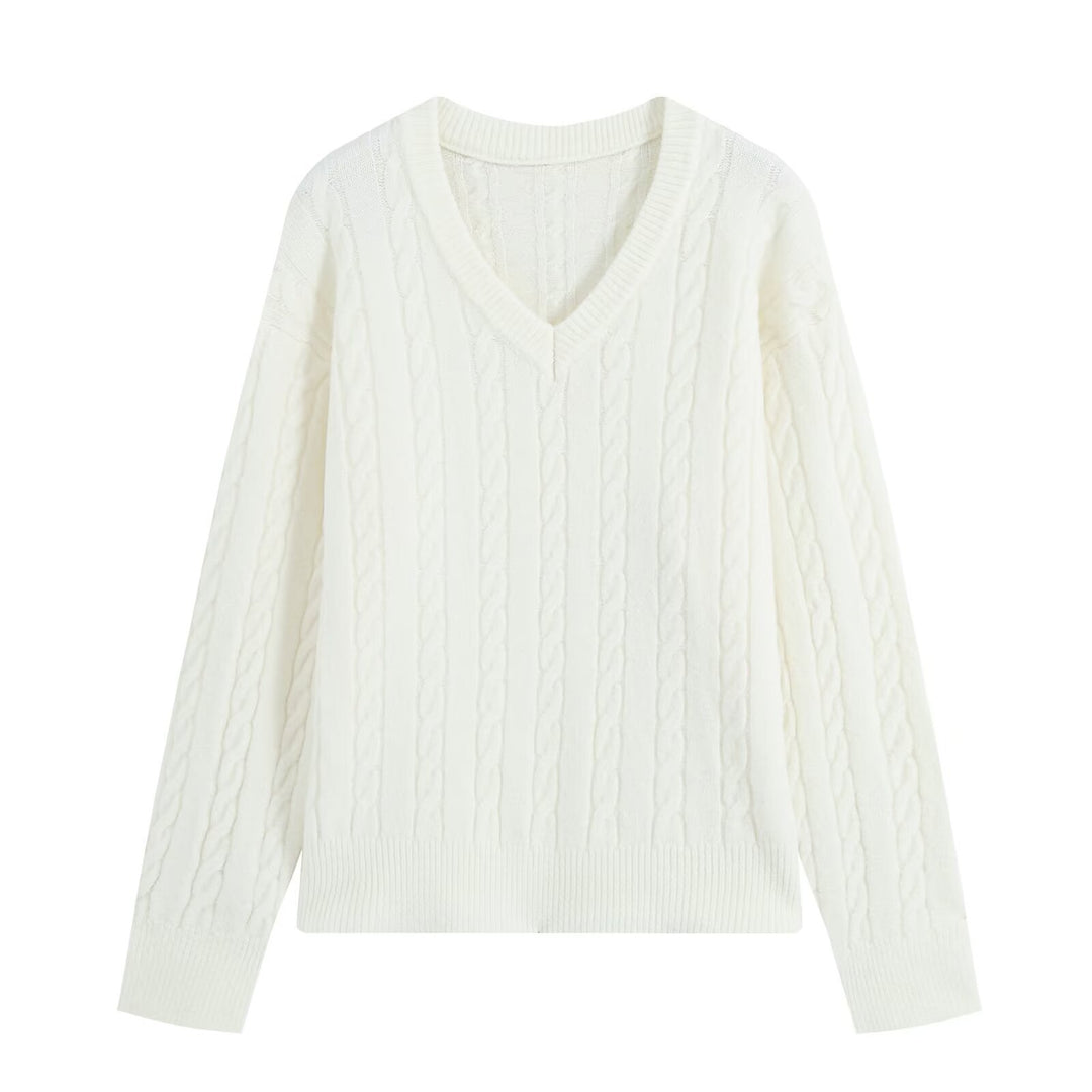 Women's Oversize Cable Knit Sweater with V-Neck and Wide Ribbed Cuff Mune Fashion
