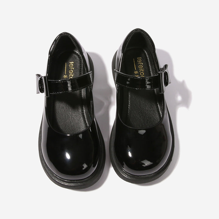 Girls Mary Jane ballerinas with decorative bow accent Mune Fashion
