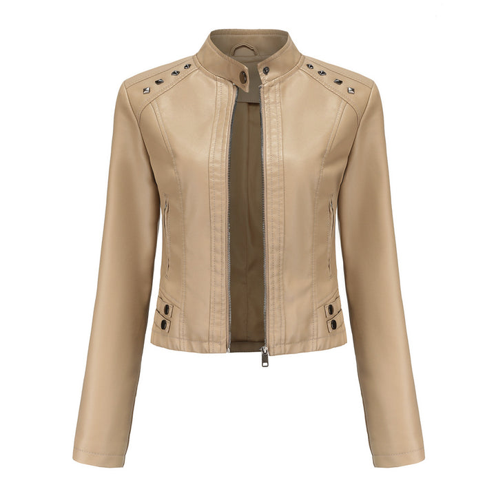 Women's short fitted faux leather jacket with studded detailing and stand-up collar Mune Fashion