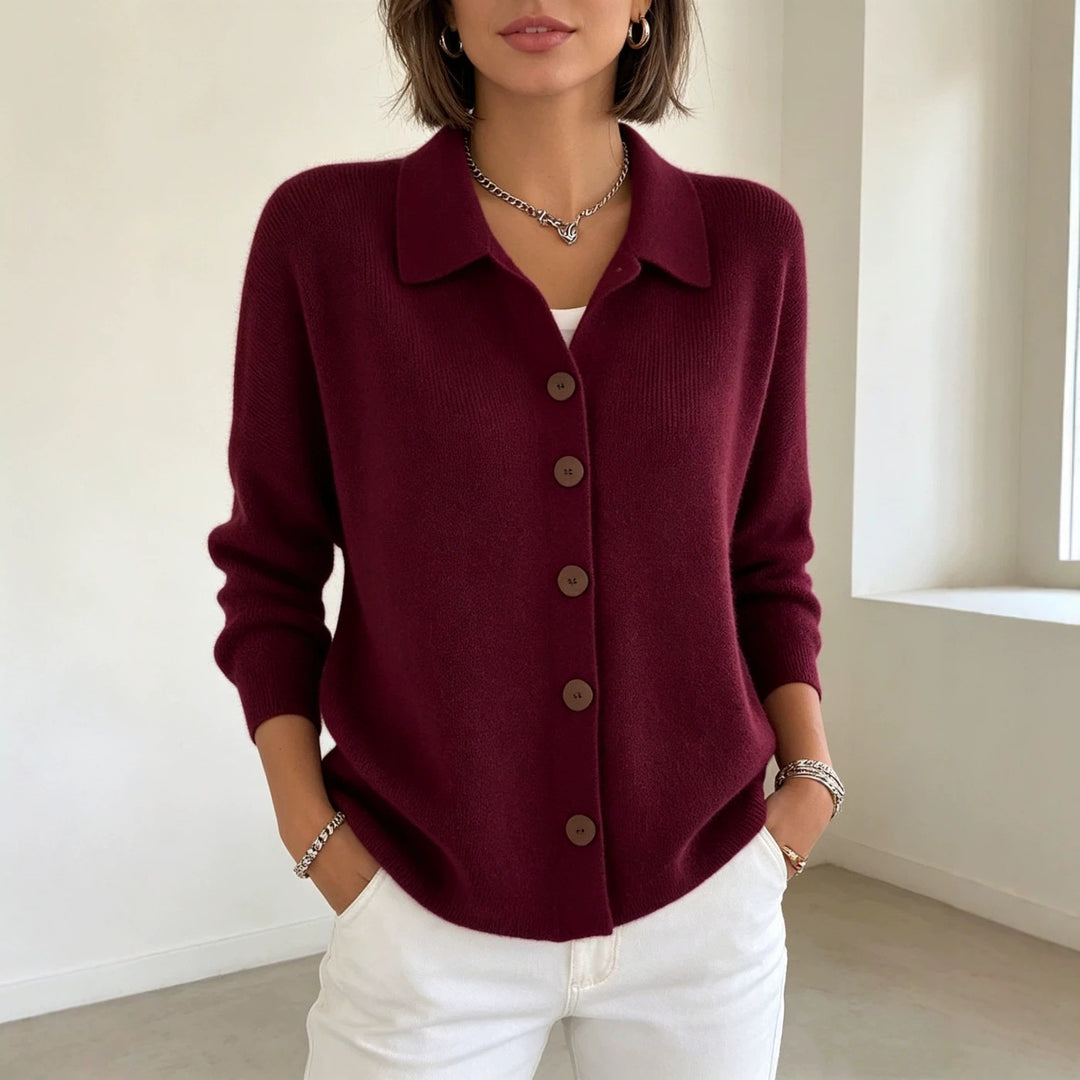 Women's fine knit cardigan with shirt collar, relaxed silhouette, and wooden buttons Mune Fashion