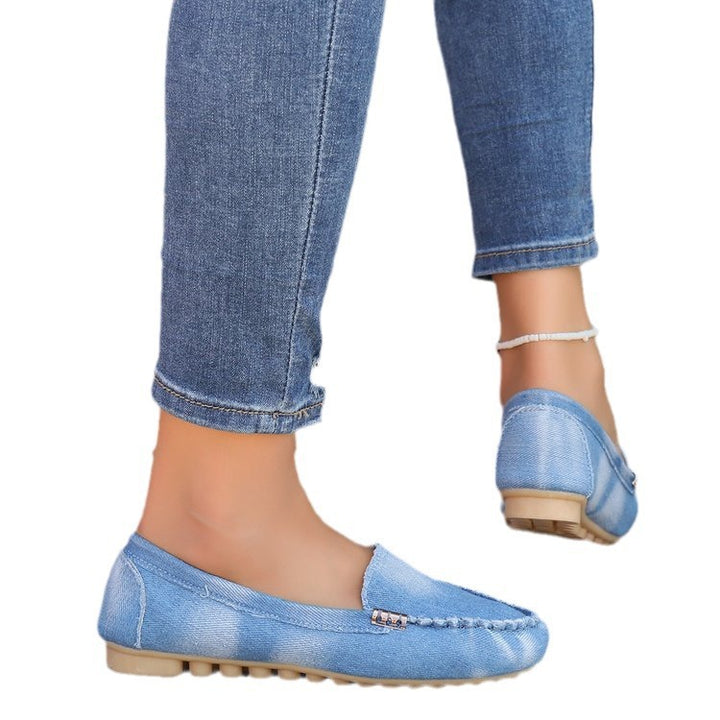 Women's casual denim moccasin slippers with elastic entry and non-slip rubber sole Mune Fashion