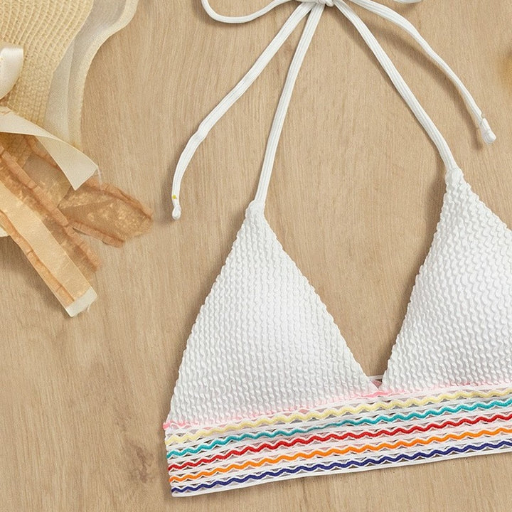 Ladies bikini set with high-cut bottom and colorful wave pattern Mune Fashion
