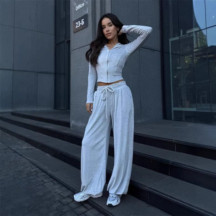 Women's Lounge Set with tailored hooded jacket and extra wide palazzo jogging pants Mune Fashion