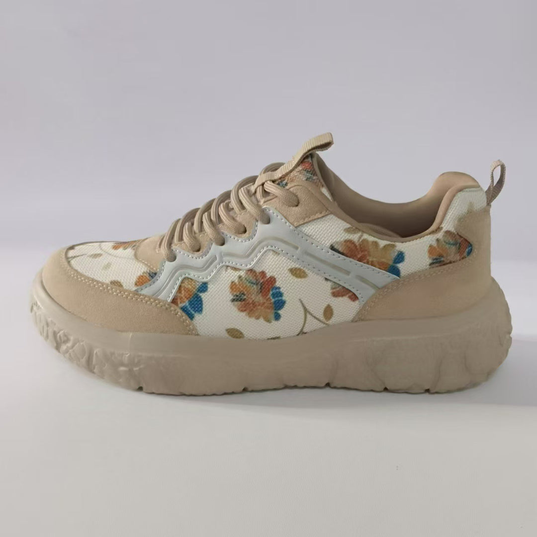 Women's fashionable platform sneakers with floral canvas pattern and suede trim Mune Fashion