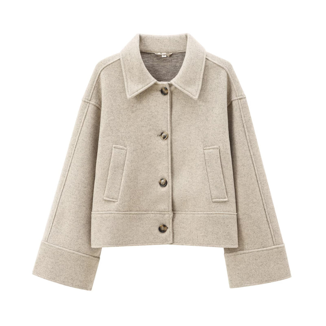 Ladies short-cut wool blend boxy jacket with dropped shoulders and flap pockets Mune Fashion
