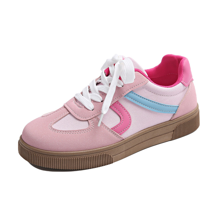 Women's low retro sneakers made of suede and textile mix with patterned rubber sole Mune Fashion