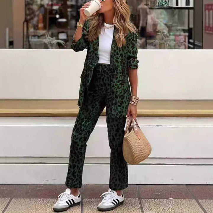 Women Elegant Leopard Print Suit Set Mune
