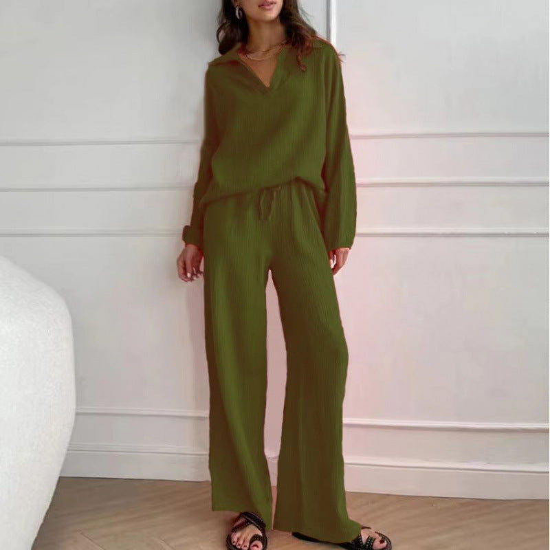 Women's Lightweight Crinkle Lounge Set with V-Neck and Wide High-Waist Pants Mune Fashion