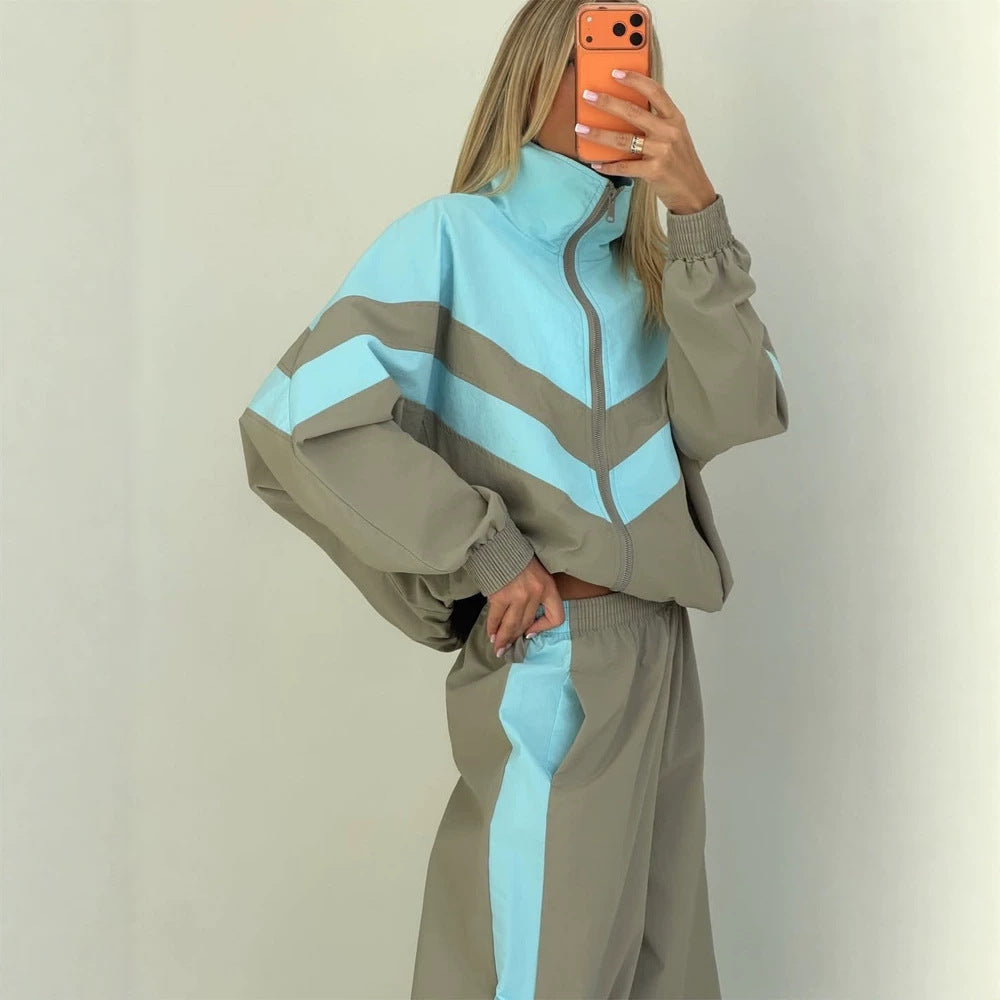 Women's Oversized Tracksuit Set with Stand Collar and Contrast Stripes Mune Fashion