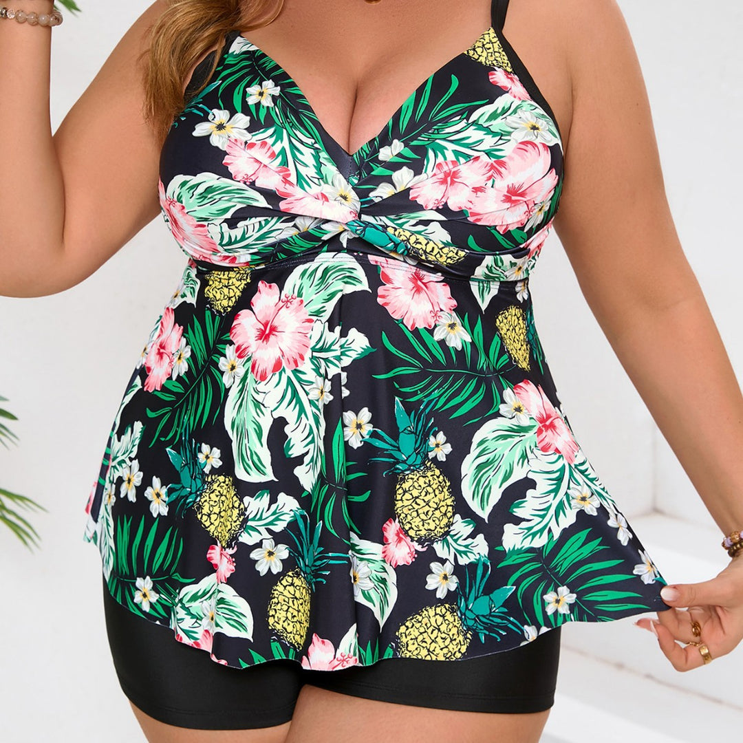 Women’s tankini with floral top and flattering cut Mune Fashion