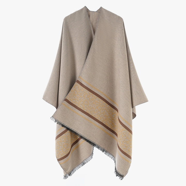 Women's cape poncho made of fine knit with leopard border and asymmetrical hem Mune Fashion