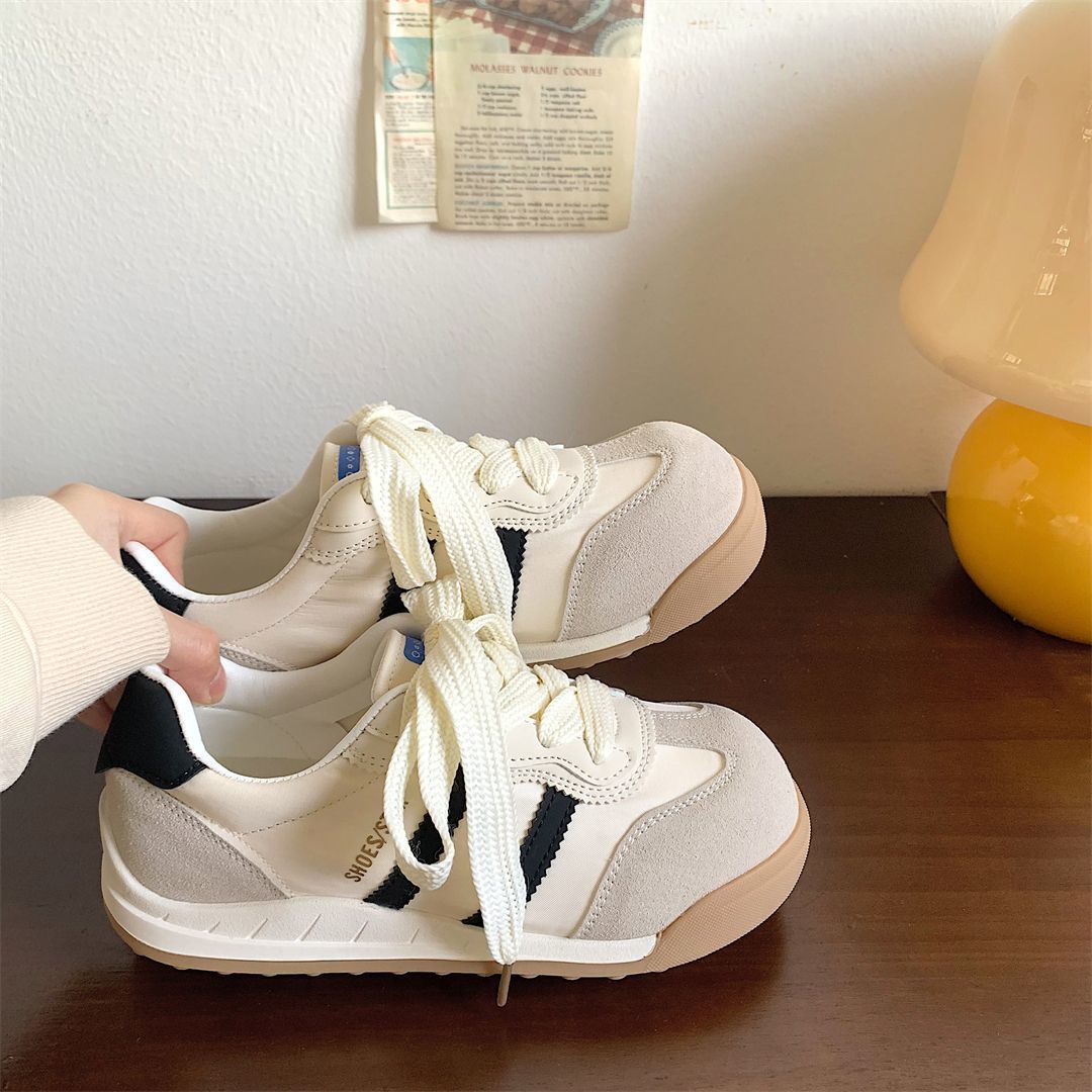 Women's fashionable sneakers with breathable upper material and practical lacing Mune Fashion