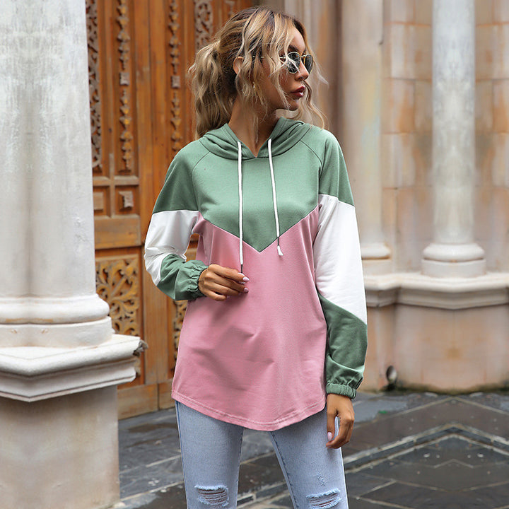 Women's Oversize Hooded Sweatshirt with Raglan Sleeves and Rounded Hem Mune Fashion