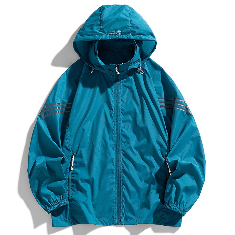 Men's Lightweight Windbreaker Jacket with Hood and Practical Pockets Mune Fashion