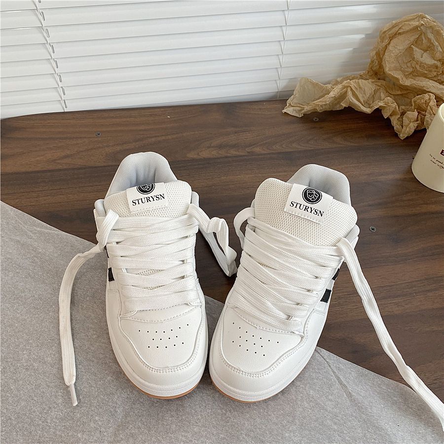 Women's sneakers with breathable mesh and comfort sole Mune Fashion