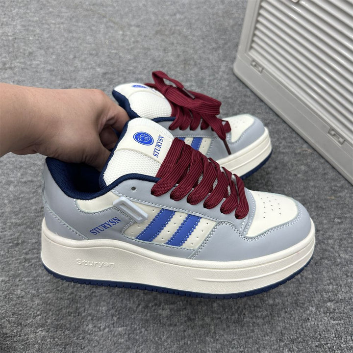 Women's sneakers with stylish accents and non-slip sole Mune Fashion