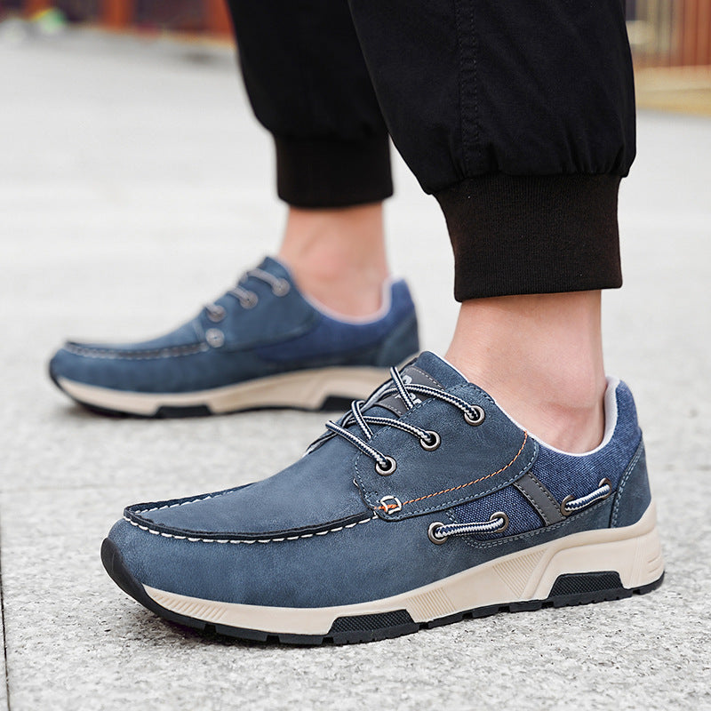 Men's moccasin-inspired city sneaker with profiled rubber sole and padded heel collar Mune Fashion