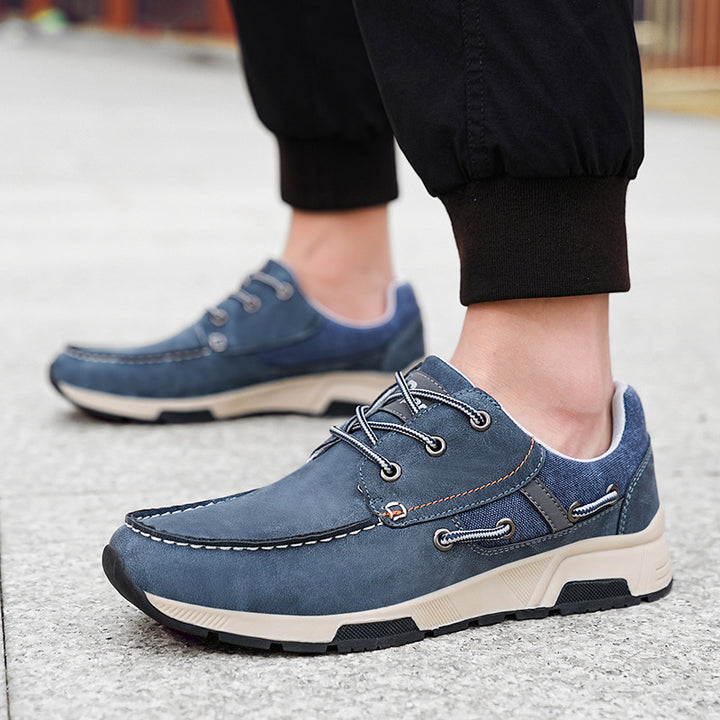 Men's moccasin-inspired city sneaker with profiled rubber sole and padded heel collar Mune Fashion