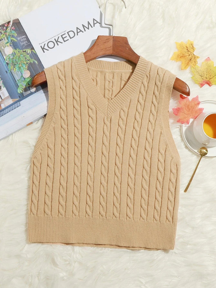 Women Classic Cable Knit Vest with Slim Fit and V-Neck Mune Fashion