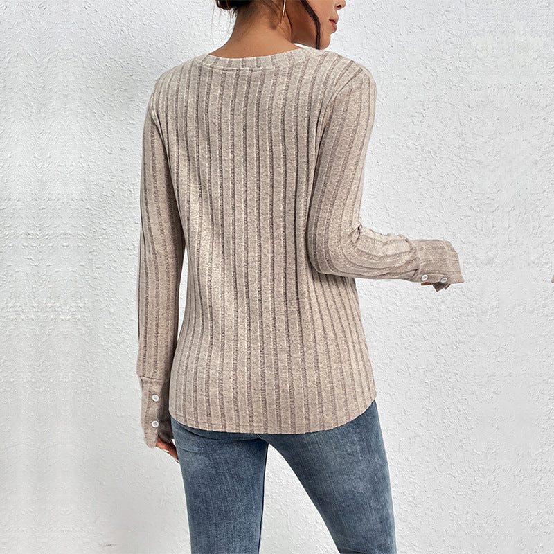 Women's Ribbed Fine Knit Long Sleeve with V-Neck and Lace Yoke Mune Fashion