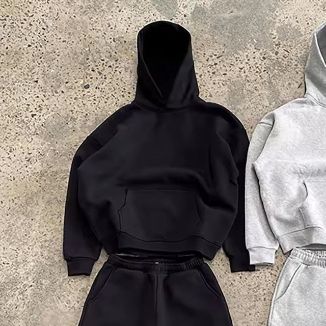 Men's urban boxy hoodie with shortened body, drop shoulder, and soft fleece inner lining Mune Fashion