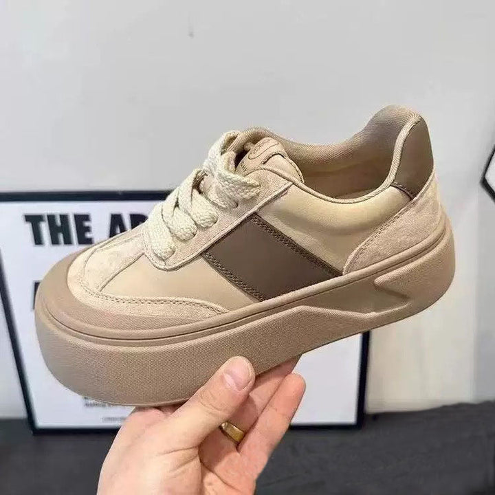 Women's Platform Sneakers with Casual Retro Design and Soft Upper Material Mune Fashion