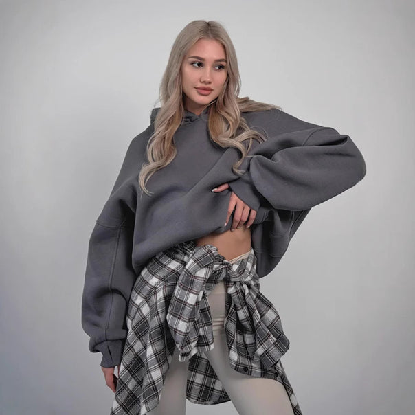 Women's oversized hoodie with an extra loose fit and deep-cut hood Mune Fashion