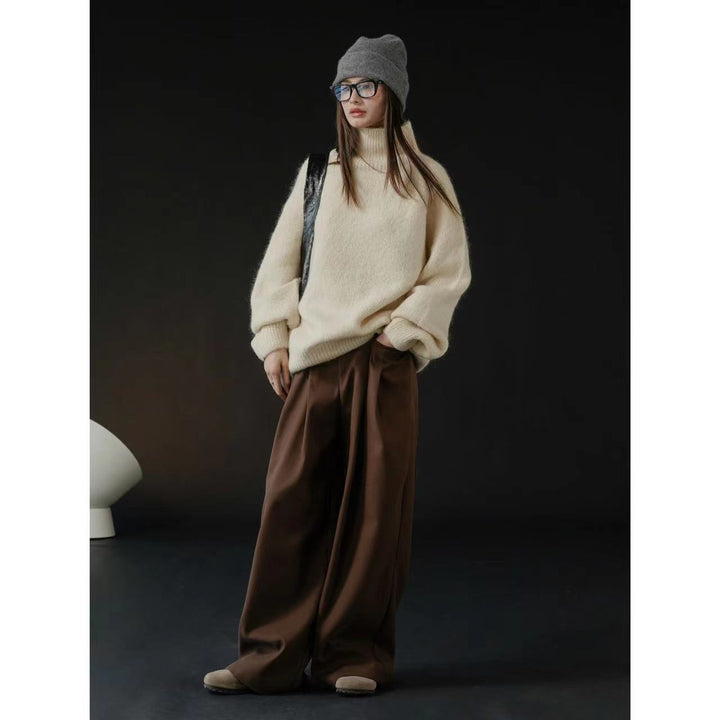 Women's Soft Oversized Turtleneck Sweater in Alpaca Look with Balloon Sleeves Mune Fashion