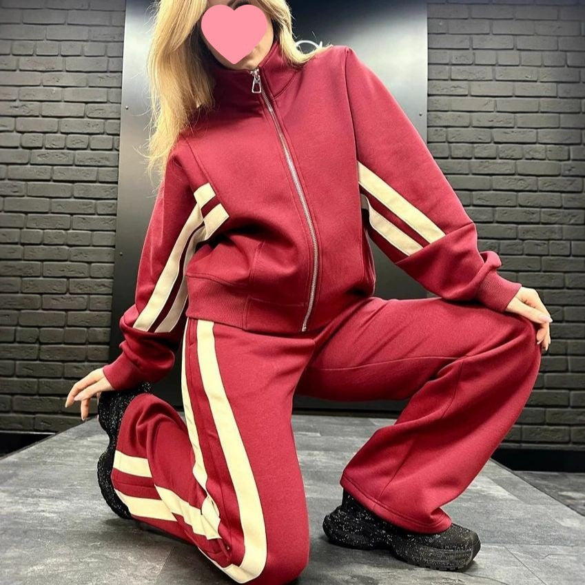 Women's athletic two-piece set made of French Terry with zipper cropped jacket and wide high-waist jogger Mune Fashion
