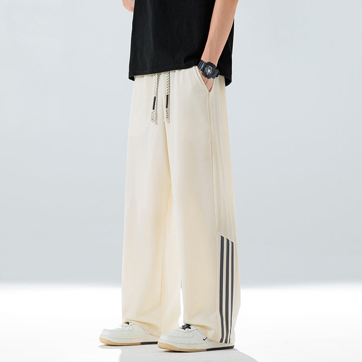 Men's sporty leisure pants with breathable mesh material