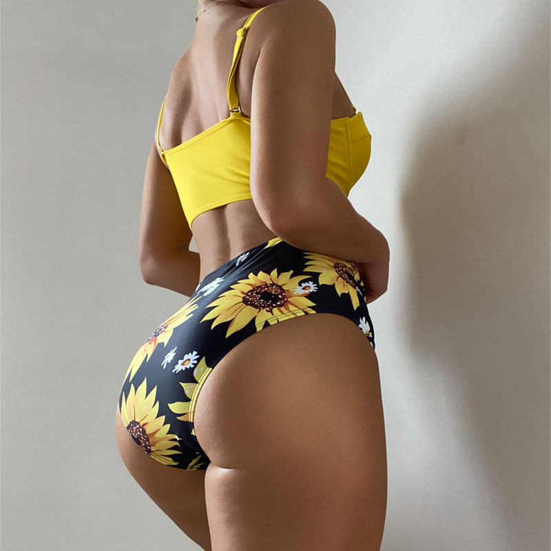 Women High-Waisted Bikini with Elegant Pudding Cups Mune Fashion