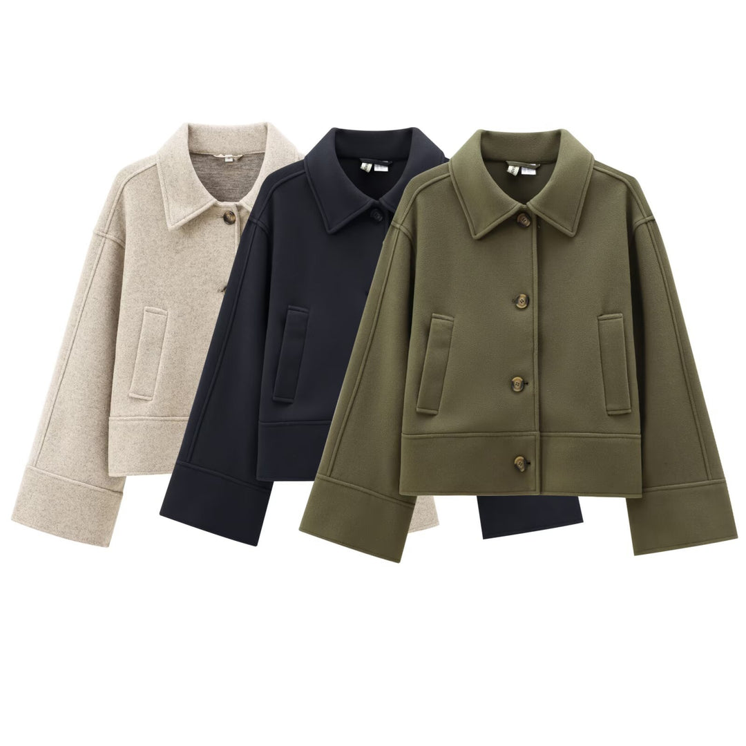 Ladies short-cut wool blend boxy jacket with dropped shoulders and flap pockets Mune Fashion