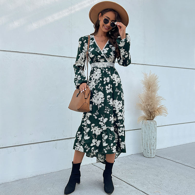 Ladies Elegant Maxi Dress with Floral Pattern and V-Neck Mune Fashion