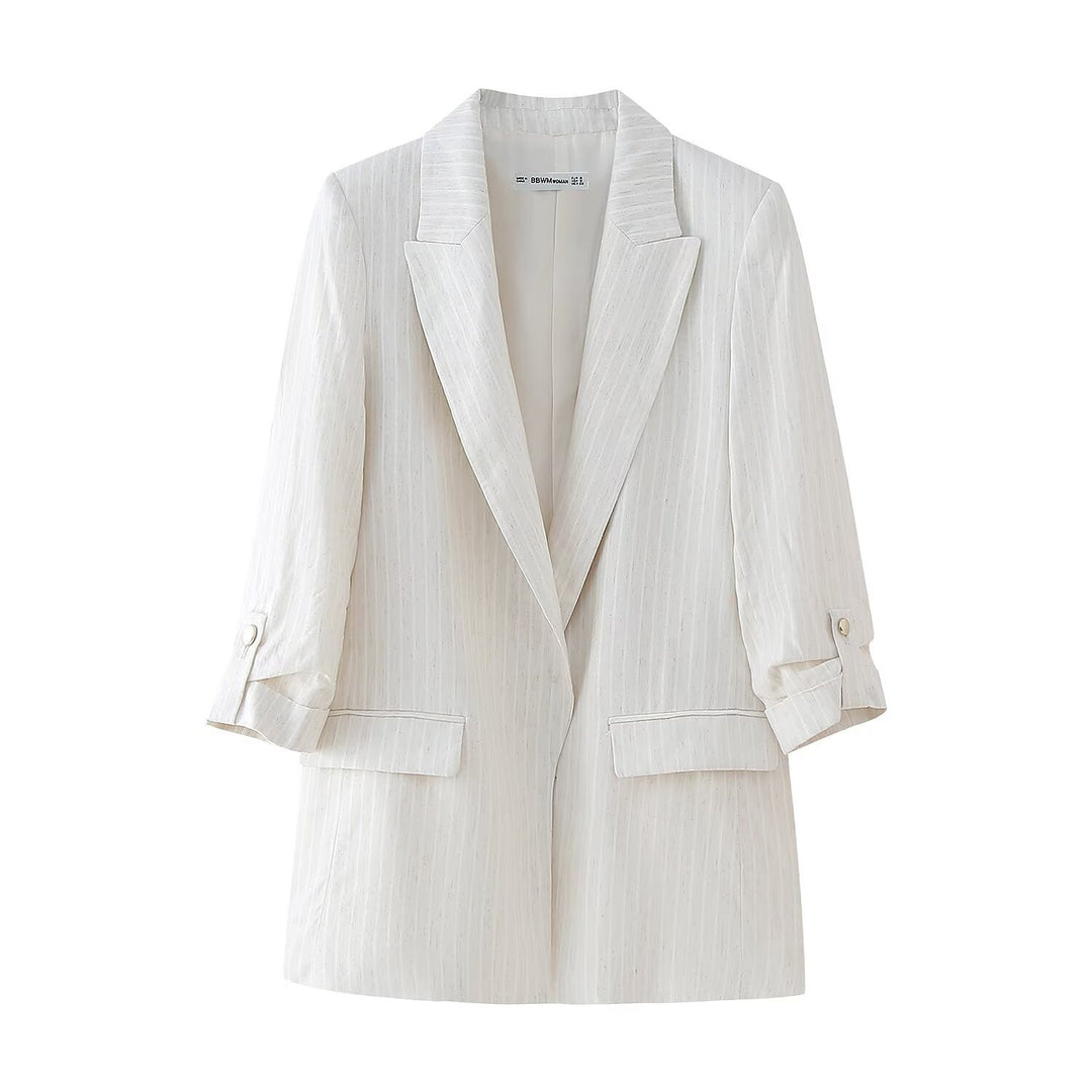 Women's linen look long blazer with wide lapels, roll-up sleeves, and flap pockets Mune Fashion