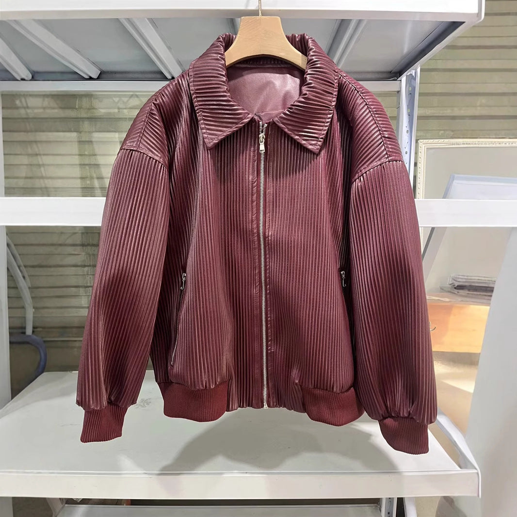 Women's plissé faux leather bomber jacket with zipper, shirt collar and elastic ribbed cuffs Mune Fashion