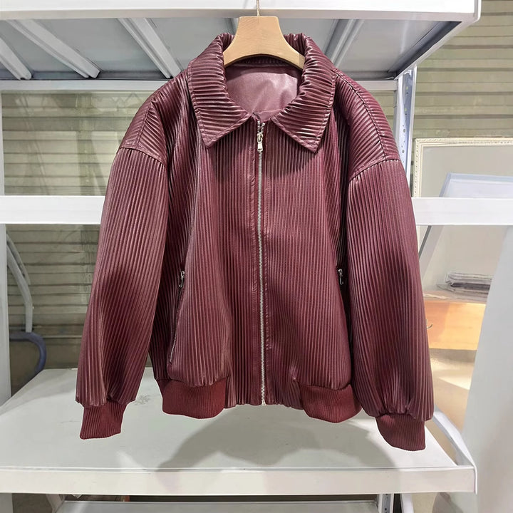 Women's plissé faux leather bomber jacket with zipper, shirt collar and elastic ribbed cuffs Mune Fashion