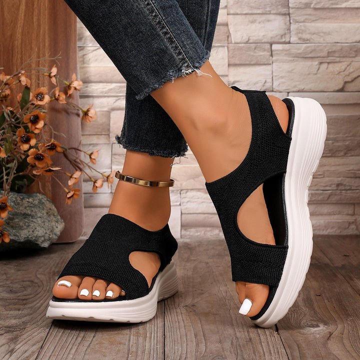 Damen Sportliche Keil-Pantoletten mit atmungsaktivem Strickoberteil und dämpfender Plateau-Sohle Mune Fashion