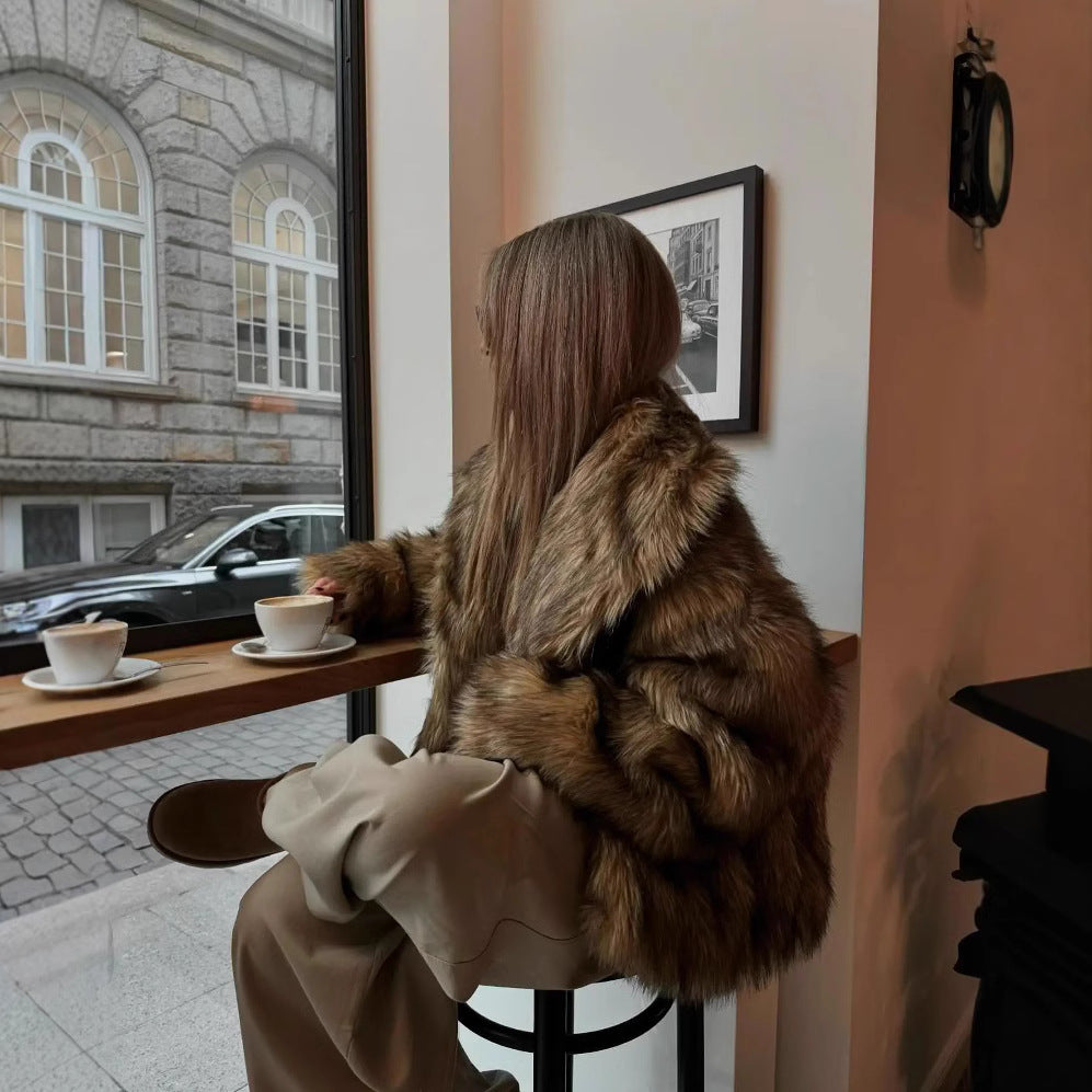 Women's Cozy Faux-Fur Jacket with Soft Lining Mune