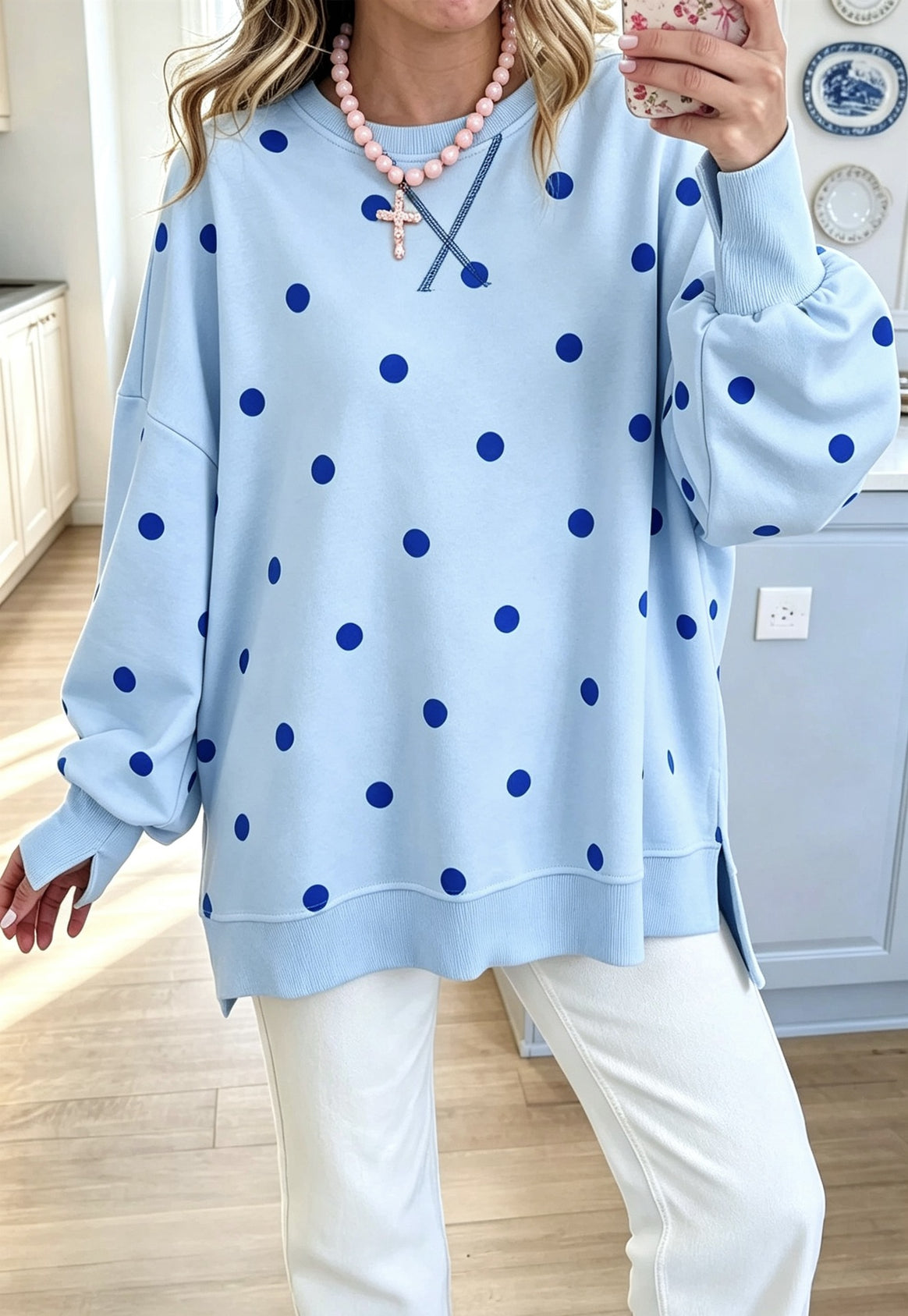 Women's Oversize Sweatshirt with Puff Sleeves, Polka Dots and Side Slits Mune Fashion