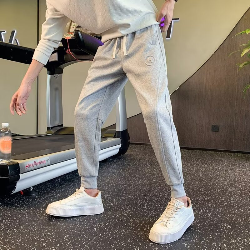 Men's Slim-Tapered Jogging Pants made of Cotton Blend with Cuffs, Drawstring, and Subtle Logo Application Mune Fashion