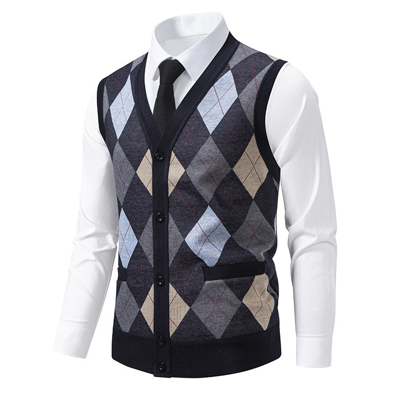 Men's fine-knit vest with V-neck, button placket and diamond pattern Mune Fashion