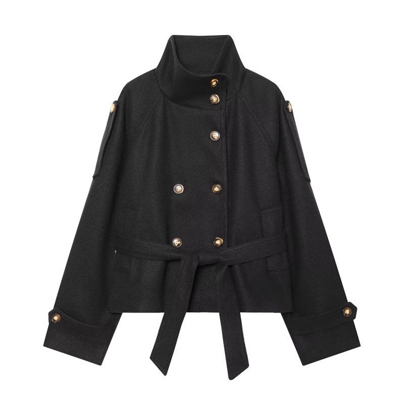 Women's short jacket in boxy cut with high standing collar, waist belt and decorative button placket Mune Fashion