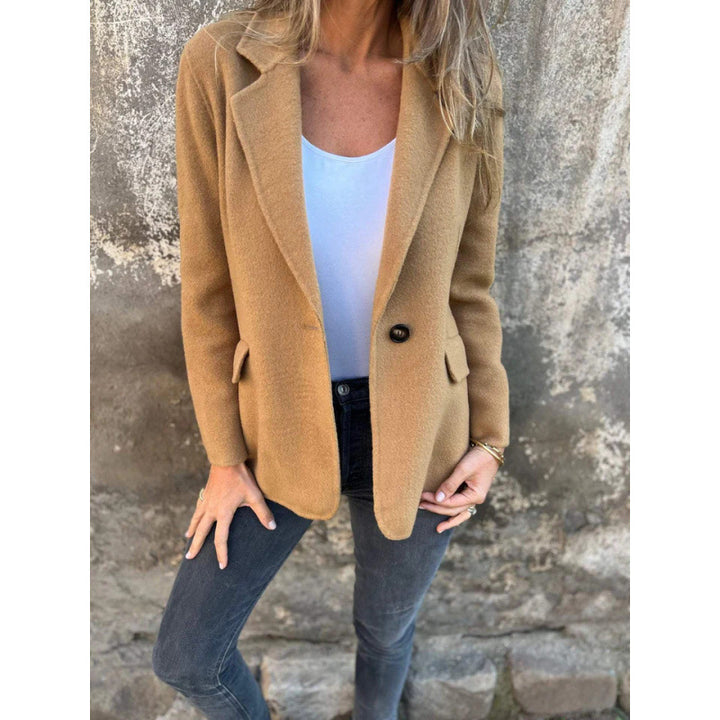 Women's boxy short coat in blazer look made of wool blend with falling lapel Mune Fashion