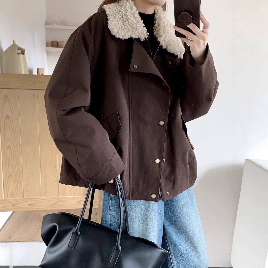 Women's Oversize Short Jacket with Teddy Collar and Flap Pockets Mune Fashion