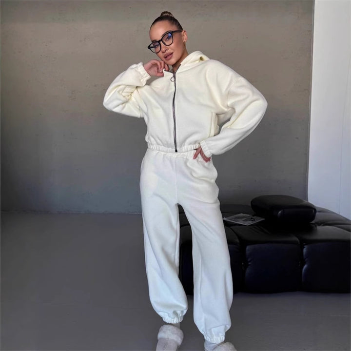 Women's cozy fleece hoodie and jogging pants lounge set with zip-up hood elastic waistband Mune Fashion