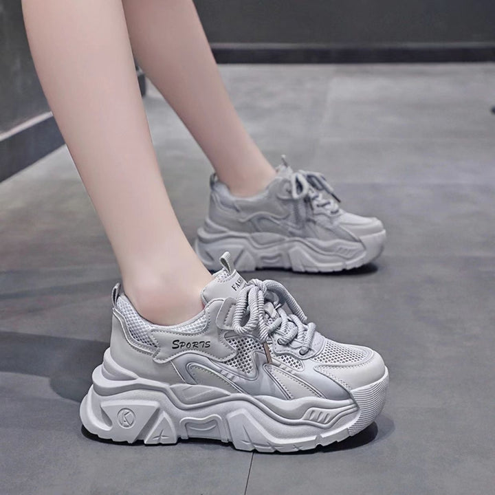 Women's Sporty Chunky Sneakers with Breathable Mesh Upper and Innovative Sole Mune Fashion