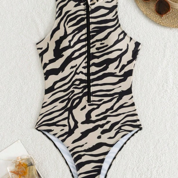 Women's Sporty Jumpsuit with High Collar and Zipper Mune Fashion
