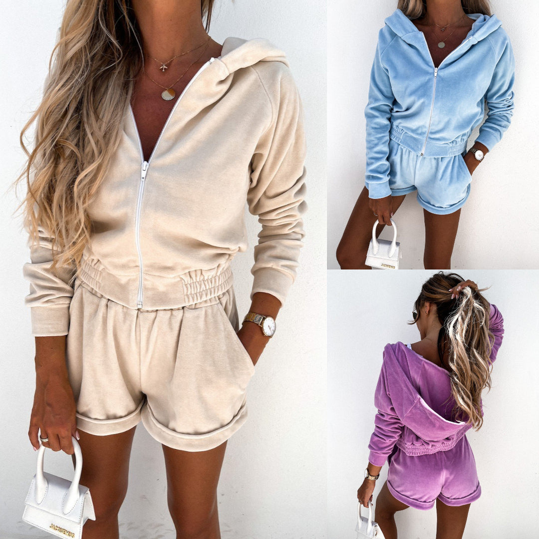 Women's Velour Tracksuit with Hoodie and Shorts Mune Fashion