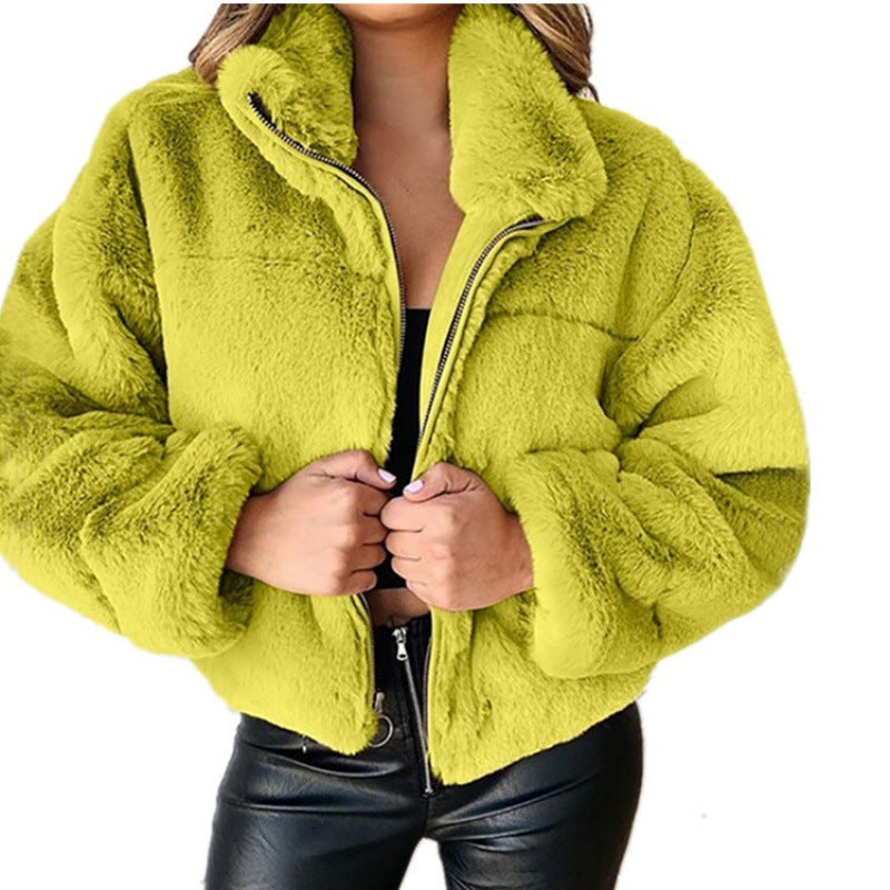 Women’s short-cut cuddly fleece quilted jacket with stand-up collar and zipper Mune Fashion