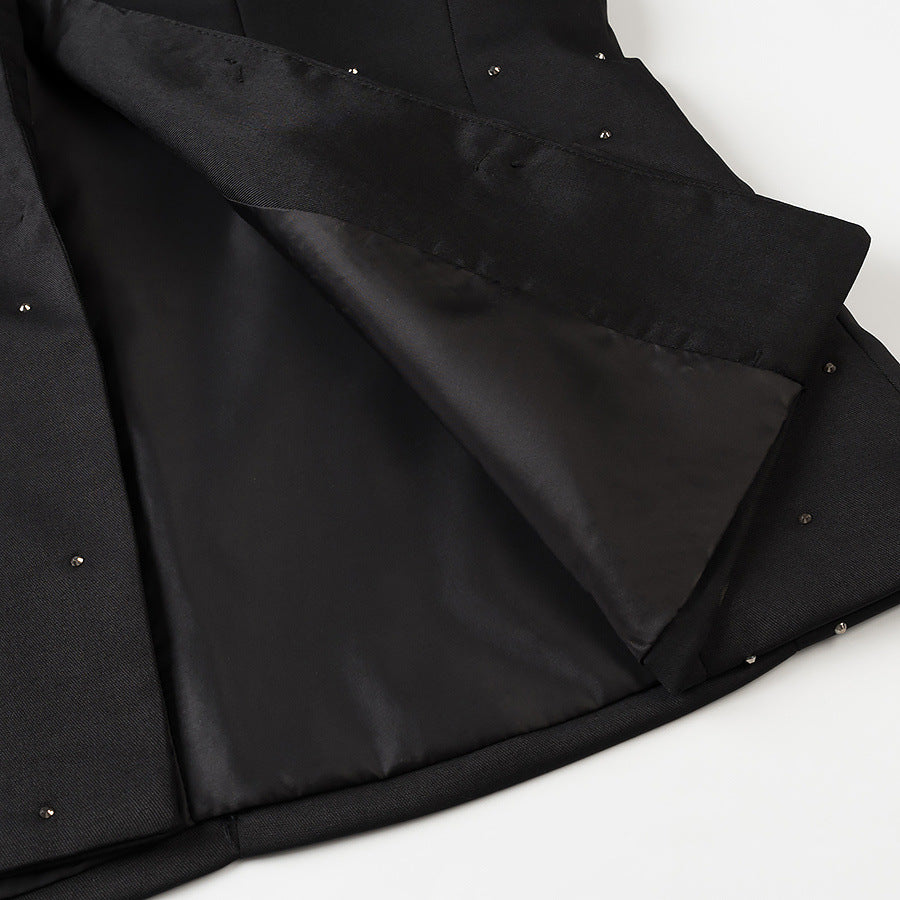Women nan elegant tailored blazer without collar with decorative stone trim Mune Fashion